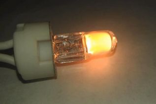 В Евросоюзе запретили использование галогенных ламп